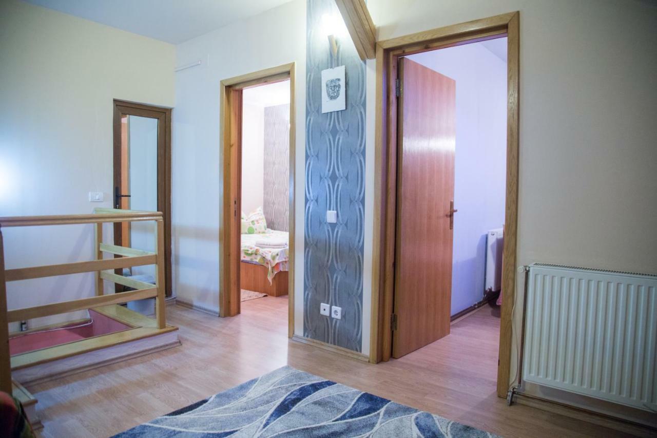 Appartement Dreamtime Duplex à Sinaia Extérieur photo